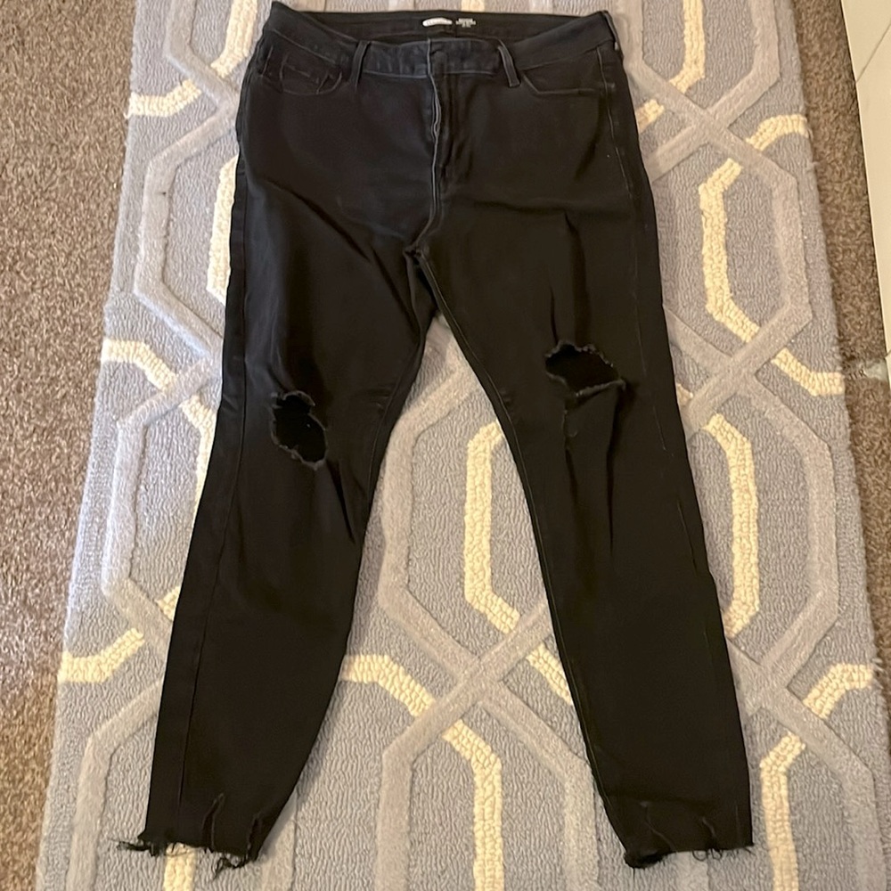 Black super skinny jeans